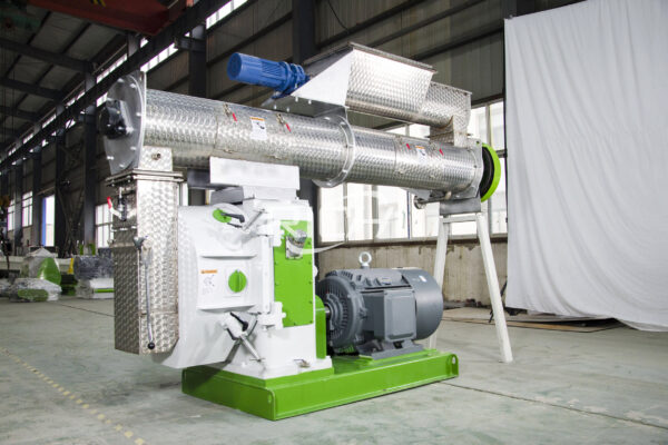Pellet production equipment for ultra fine powder grinding processing